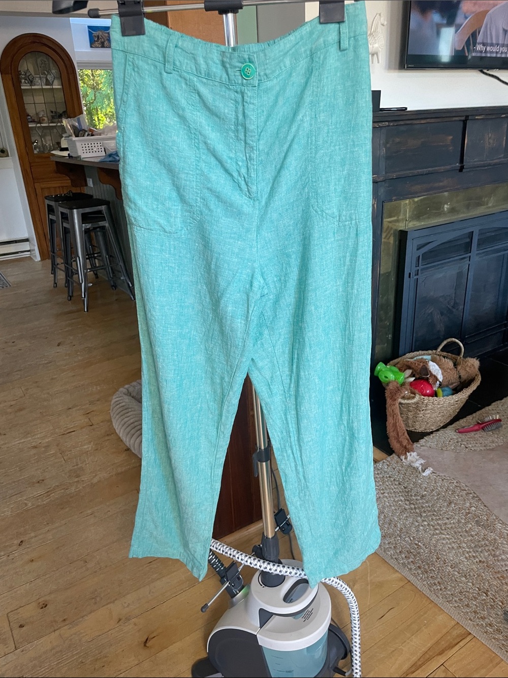 Women’s Seafoam Green Linen-Blend Trousers